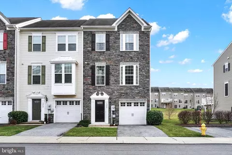 1256 Rannoch Ln #130, York, PA 17403