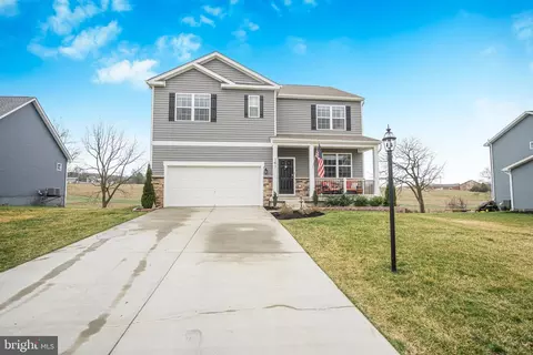 161 Winifred Dr, Hanover, PA 17331
