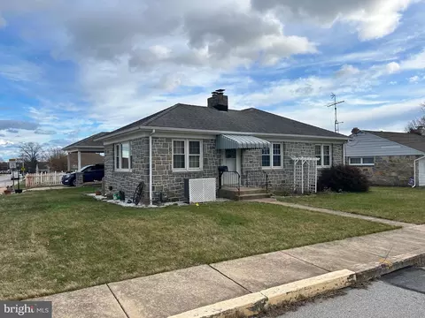 215 Gross Ave, Dover, PA 17315