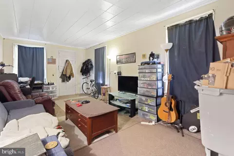 Living - 31 5 Third St, Hanover, PA 17331 photo 2 of 2