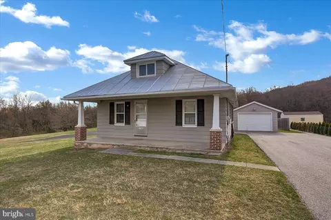 5740 Old Carlisle Rd, Dover, PA 17315