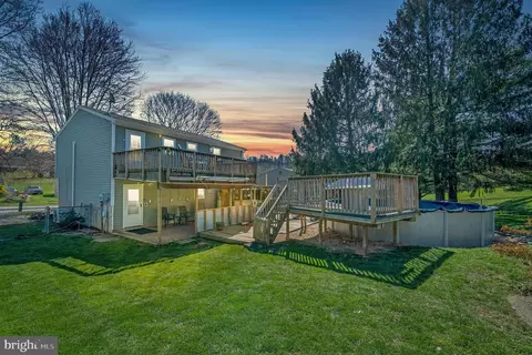 308 Brook Ln, Wrightsville, PA 17368