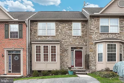 1396 Wanda Dr, Hanover, PA 17331