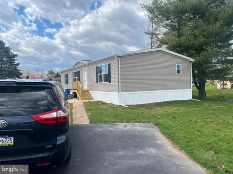 4243 Leah Ave, Dover, PA 17315