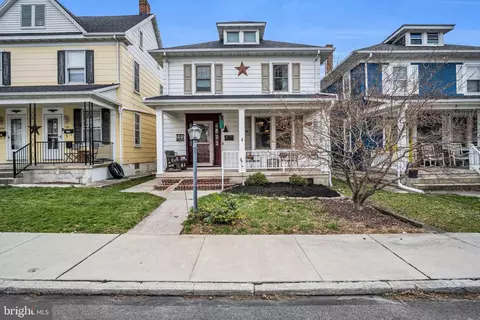 189 2nd Ave, Hanover, PA 17331