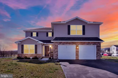 142 Eagle Rd, Dillsburg, PA 17019