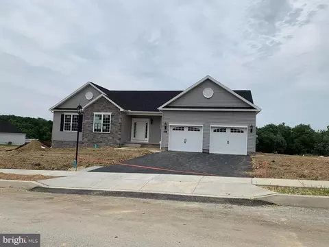 210 Granite Ln #47, Hanover, PA 17331