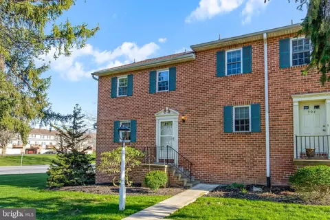 902 Eagle Ln #902, Wrightsville, PA 17368