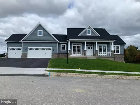 220 Granite Ln #57, Hanover, PA 17331