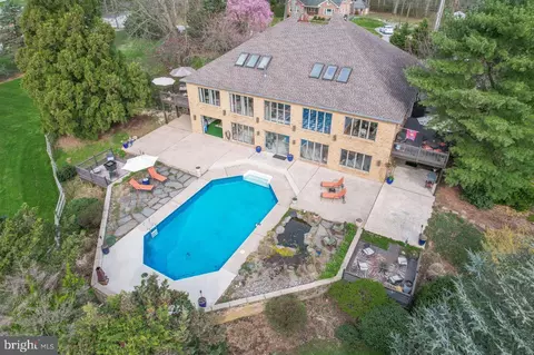 228 Reynolds Mill Rd, York, PA 17403