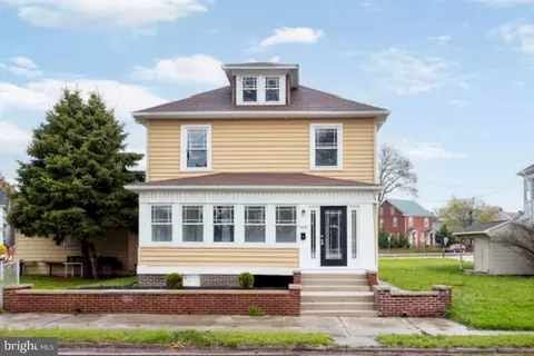383 N High St, Hanover, PA 17331