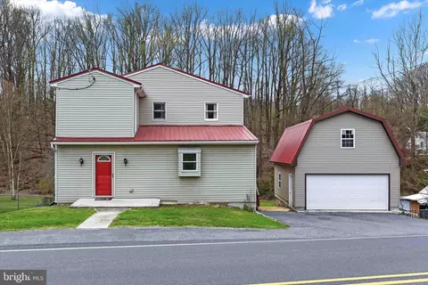 635 Lewisberry Rd, New Cumberland, PA 17070