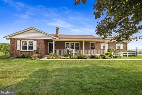 19573 S Barrens Rd S, Stewartstown, PA 17363