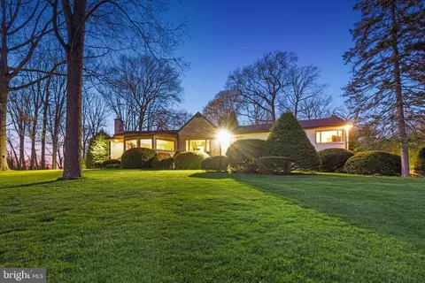 3395 Cape Horn Rd, Red Lion, PA 17356