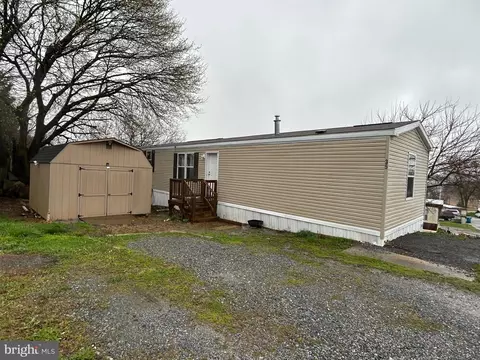 35 Windsor Acres Acres, Windsor, PA 17366