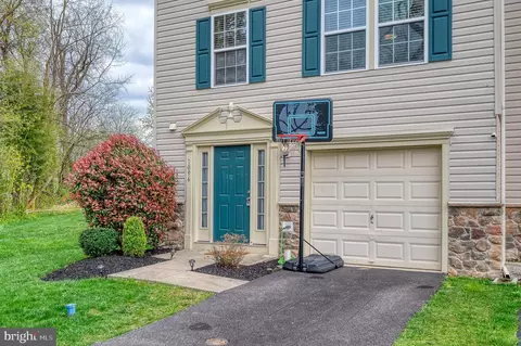 1096 Harmony Hill Ln #51, York, PA 17402