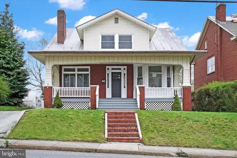 101 N Main St, Dover, PA 17315