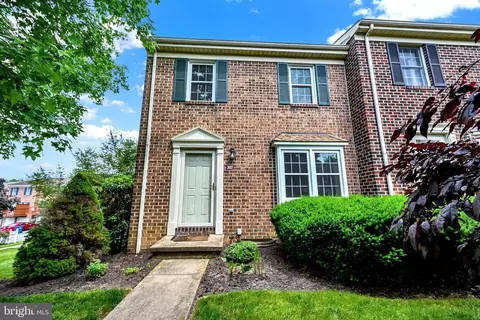 307 Chambers Rdg #307, York, PA 17402