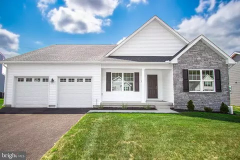 71 Lester Ave #114, York, PA 17408