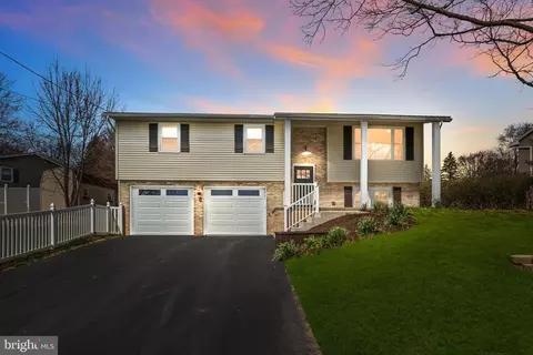 513 Cottage Pl, Red Lion, PA 17356