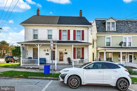120 N Franklin St, Red Lion, PA 17356