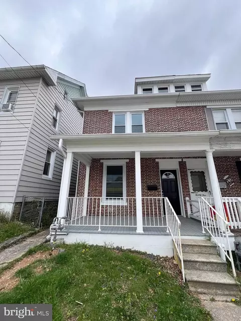 23 East Ave, Red Lion, PA 17356