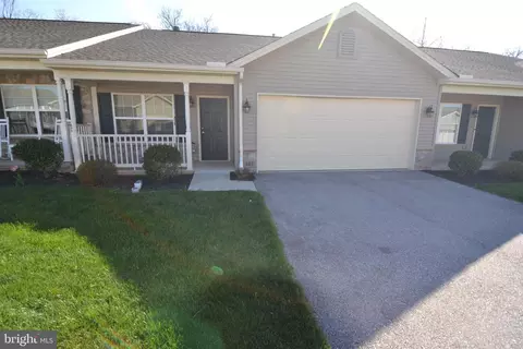 227 Palomino Way, Red Lion, PA 17356