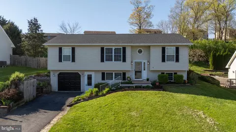 75 Rebecca Dr, York Haven, PA 17370