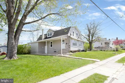 16 Beck Mill Rd, Hanover, PA 17331