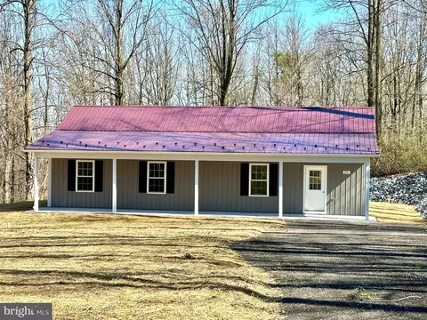 251 Highview Dr, Airville, PA 17302