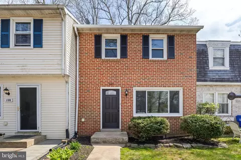 106 Covington Dr, Shrewsbury, PA 17361