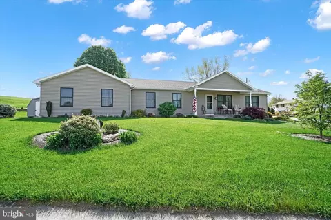 201 N George St, New Freedom, PA 17349