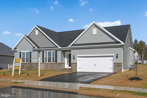 228 Edie Cir #LOT 66, Stewartstown, PA 17363