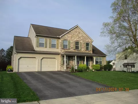 875 Victoria Dr, Red Lion, PA 17356