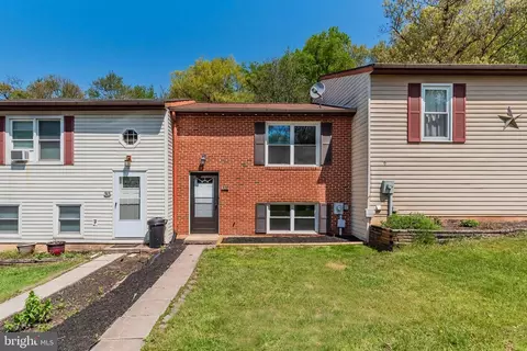 309 Juniper Dr, Etters, PA 17319