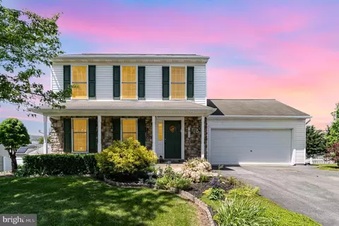 45 Jewel Dr, York, PA 17404