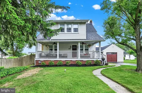 2042 Stanton St, York, PA 17404