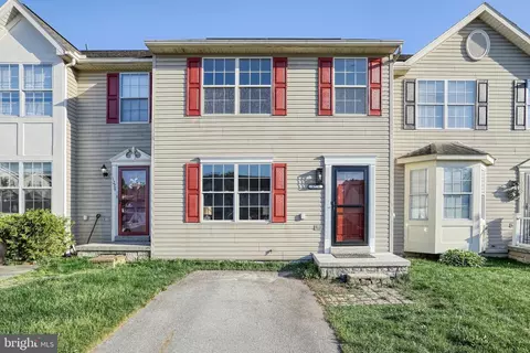 1228 Wanda Dr, Hanover, PA 17331