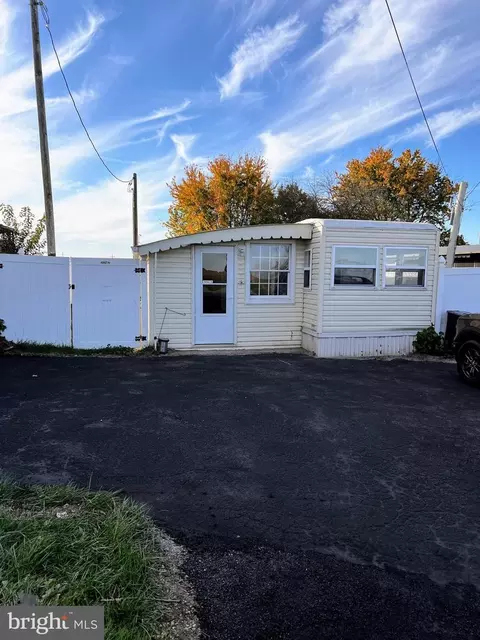 1538 Broadway, Hanover, PA 17331