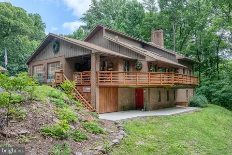 2700 Deep Hollow Rd, Dover, PA 17315