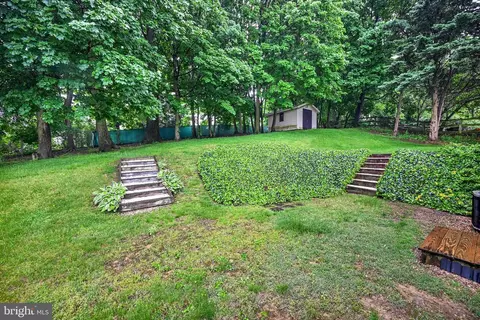 17 Meadowview Dr, Hanover, PA 17331 photo 32