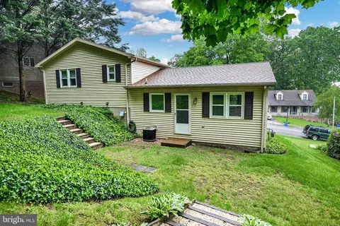 17 Meadowview Dr, Hanover, PA 17331 photo 27