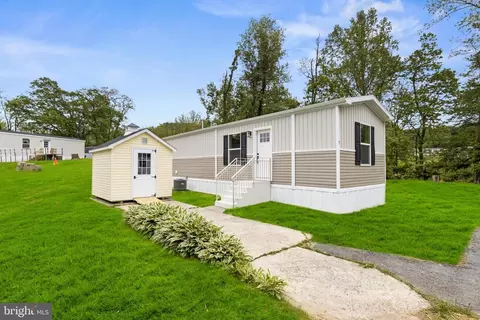 7 2nd St, York, PA 17406