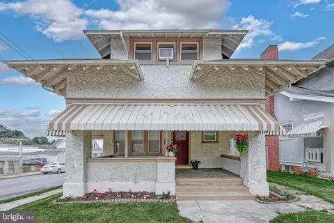 1154 E Market St, York, PA 17403