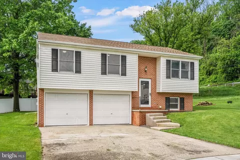40 Delaware Dr, York Haven, PA 17370
