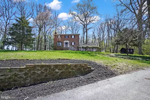 729 Aldinger Dr, Dallastown, PA 17313