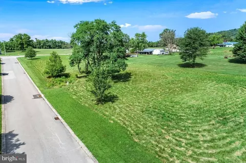 103 Chelsea Way, York, PA 17406