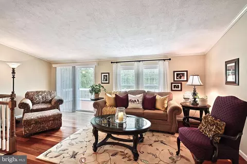 520 Dellinger Rd, Mount Wolf, PA 17347 photo 11