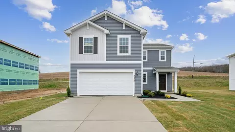 5308 Valley View Rd, Spring Grove, PA 17362