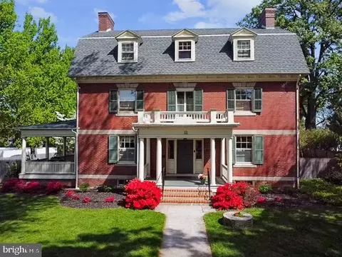 101 E Springettsbury Ave, York, PA 17403